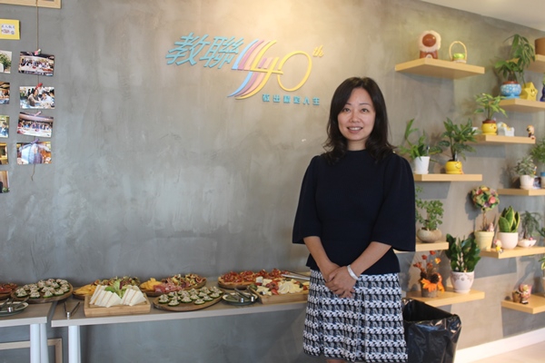 贊助香港教育工作者聯會成立T CLUB